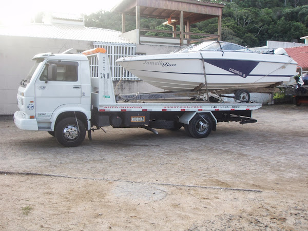 Foto 1 GUINCHO SANTOS