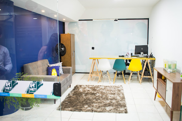 Foto 1 Het Comunicação Foto 1 Het Comunicação