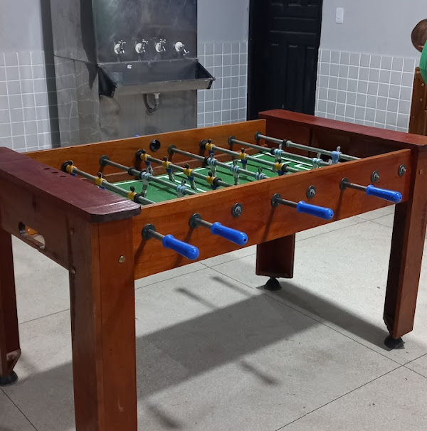 Foto 1 Zuka Aluguel de mesas e cadeiras, pula pula, casinha de bolinha, totó, tobogã